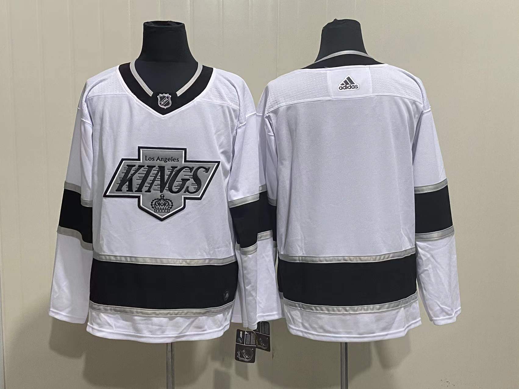 Men's Los Angeles Kings White 2021/22 Alternate Primegreen Authentic Blank Jersey Men's Los Angeles Kings White 2021/22 Alternate Primegreen Authentic Blank Jersey